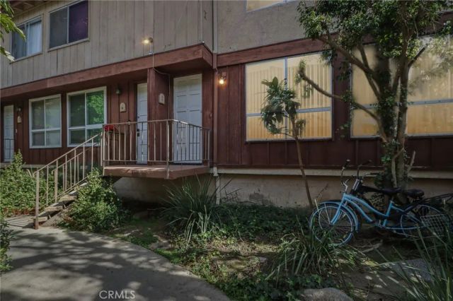 7320 Lennox Avenue D11, Van Nuys, CA 91405