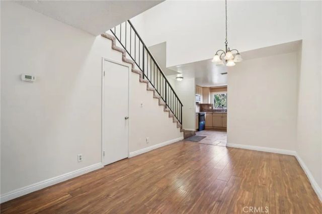 7320 Lennox Avenue D11, Van Nuys, CA 91405