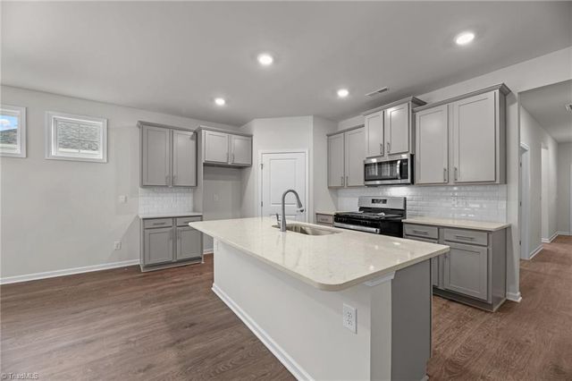 1668 Abberly Place, Graham, NC 27253