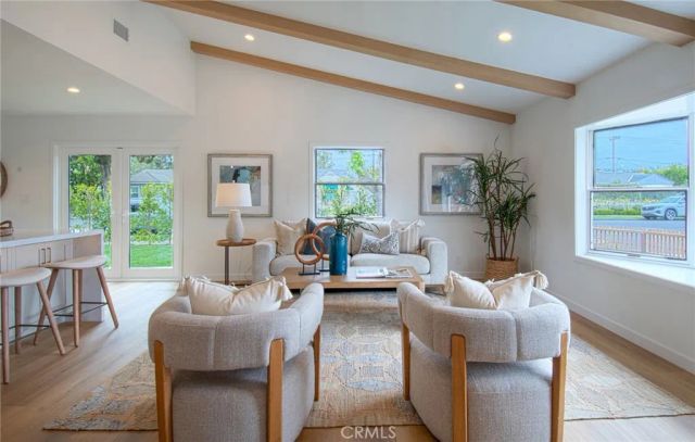 1789 Rogers Place, Costa Mesa, CA 92627