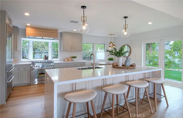 1789 Rogers Place, Costa Mesa, CA 92627