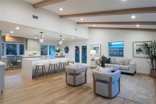 1789 Rogers Place, Costa Mesa, CA 92627