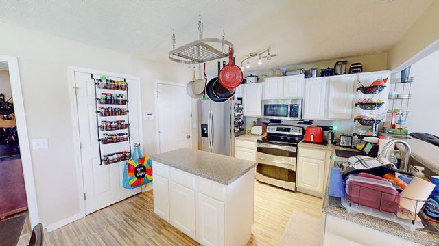 3048 Denny Brooke Ln, Smyrna, TN 37167