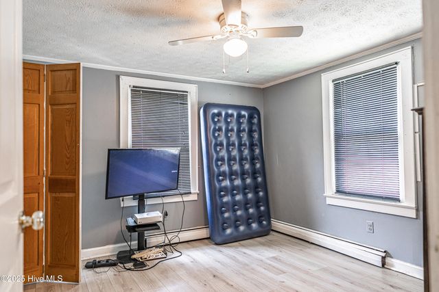 712 Washington Avenue, Hamlet, NC 28345