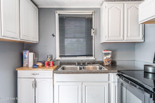712 Washington Avenue, Hamlet, NC 28345