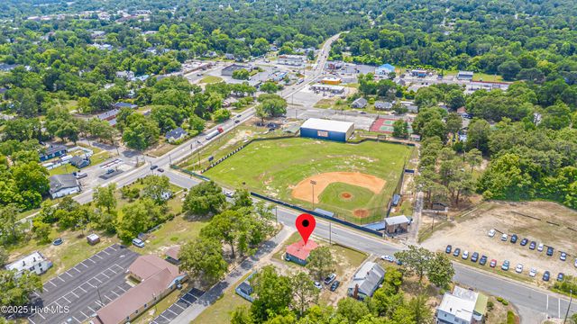712 Washington Avenue, Hamlet, NC 28345