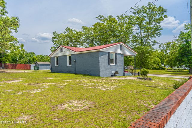 712 Washington Avenue, Hamlet, NC 28345