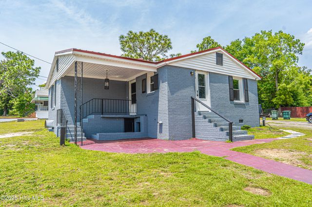 712 Washington Avenue, Hamlet, NC 28345