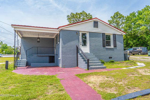 712 Washington Avenue, Hamlet, NC 28345