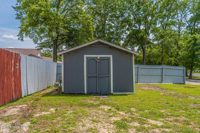 712 Washington Avenue, Hamlet, NC 28345