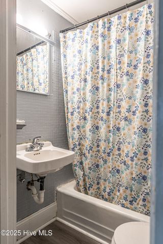 712 Washington Avenue, Hamlet, NC 28345