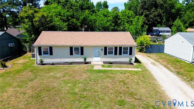 3613 Creekwood Dr, Hopewell, VA 23860