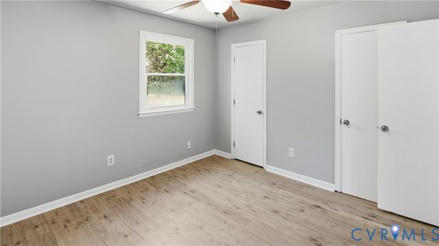 3613 Creekwood Dr, Hopewell, VA 23860