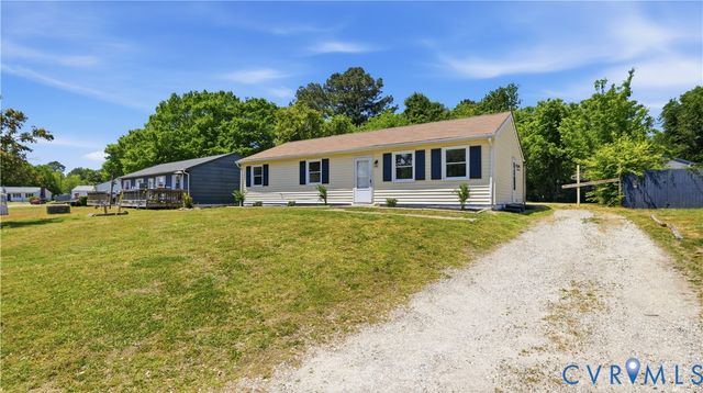 3613 Creekwood Dr, Hopewell, VA 23860