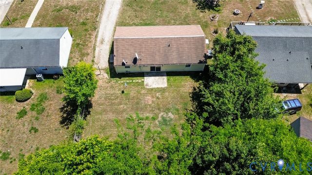 3613 Creekwood Dr, Hopewell, VA 23860