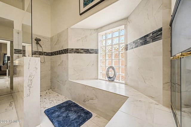 4637 W MISTY WILLOW Lane, Glendale, AZ 85310
