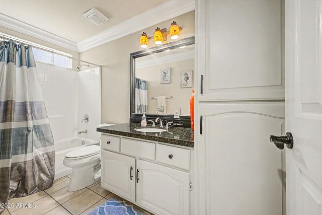 4637 W MISTY WILLOW Lane, Glendale, AZ 85310