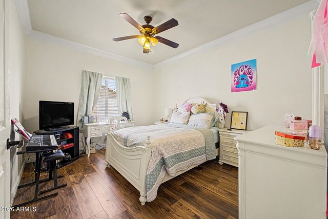 4637 W MISTY WILLOW Lane, Glendale, AZ 85310