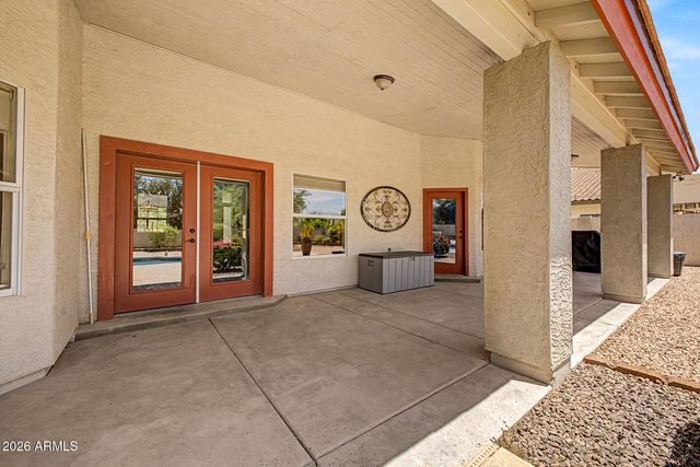 4637 W MISTY WILLOW Lane, Glendale, AZ 85310