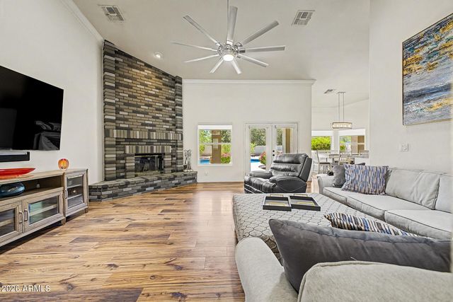 4637 W MISTY WILLOW Lane, Glendale, AZ 85310