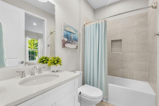 15680 SACILE LANE, Bradenton, FL 34211