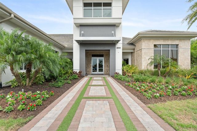 15680 SACILE LANE, Bradenton, FL 34211