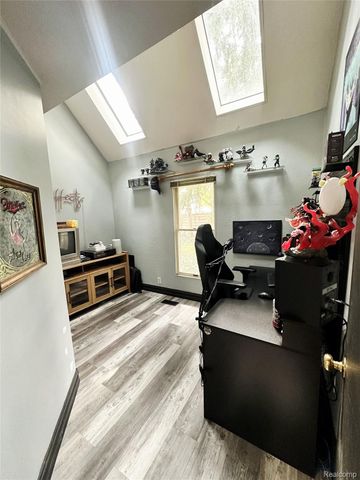 1256 Pine Street, Lapeer, MI 48446