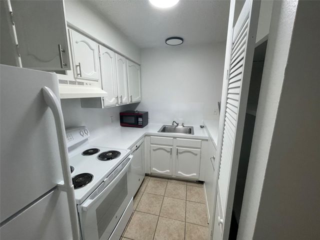2410 Longview ST 101, Austin, TX 78705