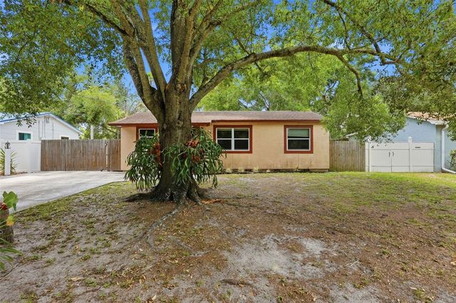 5124 19TH STREET N, St Petersburg, FL 33714