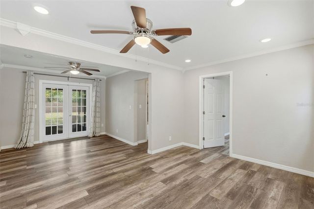 5124 19TH STREET N, St Petersburg, FL 33714
