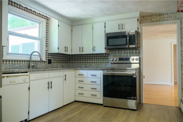 41 Bishop Hill Road, Johnston, RI 02919