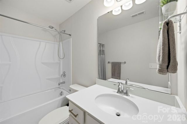 5030 Moss Pine Way, Fort Mill, SC 29708