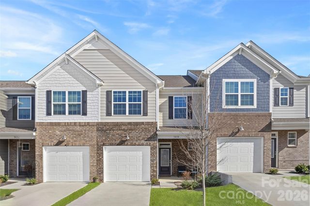 5030 Moss Pine Way, Fort Mill, SC 29708