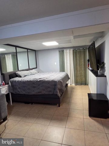 65 S ATLANTIC AVE, Berlin, NJ 08009