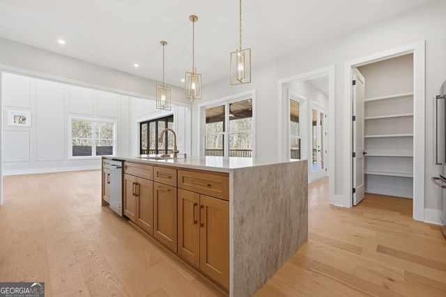 6003 Bluewater Boulevard, Gainesville, GA 30506