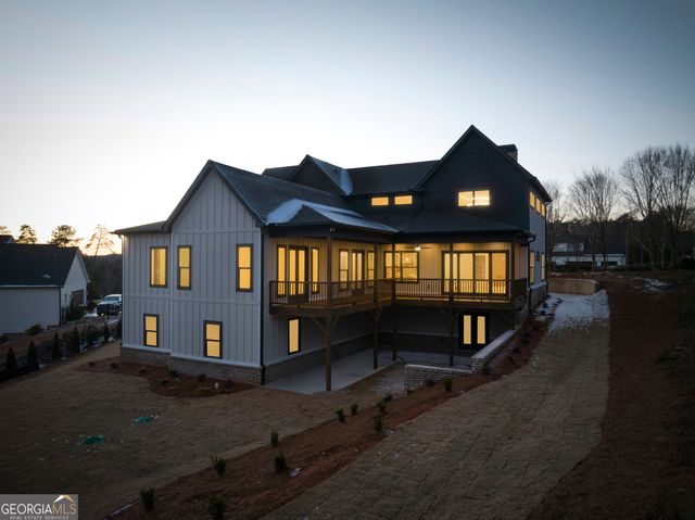 6003 Bluewater Boulevard, Gainesville, GA 30506