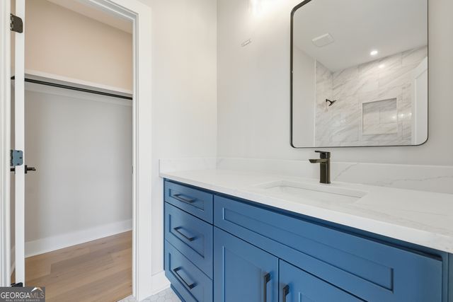 6003 Bluewater Boulevard, Gainesville, GA 30506