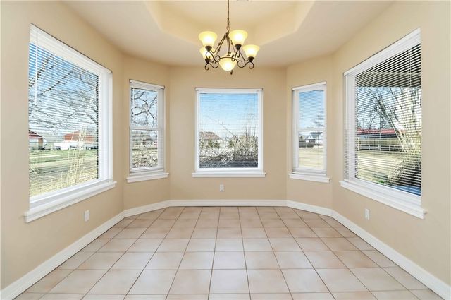 13648 N UA Beef Farm, Fayetteville, AR 72704