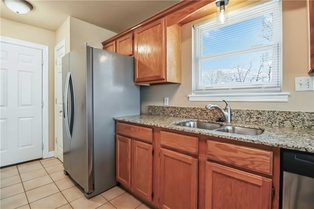 13648 N UA Beef Farm, Fayetteville, AR 72704