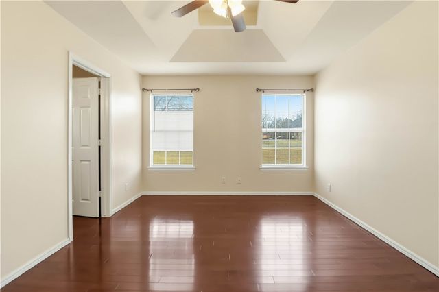 13648 N UA Beef Farm, Fayetteville, AR 72704