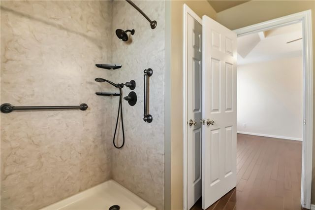 13648 N UA Beef Farm, Fayetteville, AR 72704