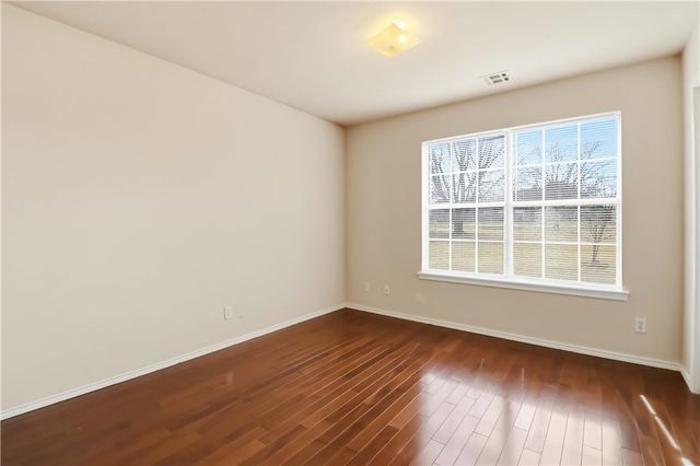 13648 N UA Beef Farm, Fayetteville, AR 72704