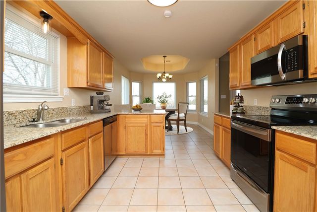 13648 N UA Beef Farm, Fayetteville, AR 72704