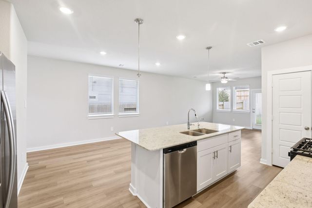 6717 Chinapkin Oak Lane, Conroe, TX 77304