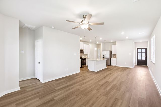 6717 Chinapkin Oak Lane, Conroe, TX 77304