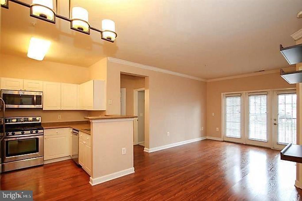 11800 OLD GEORGETOWN RD #1104, North Bethesda, MD 20852