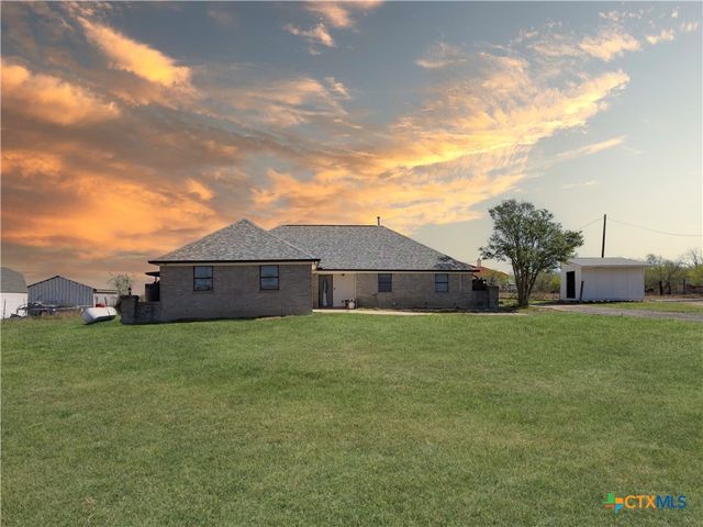 2412 Williamson Road, Lockhart, TX 78644
