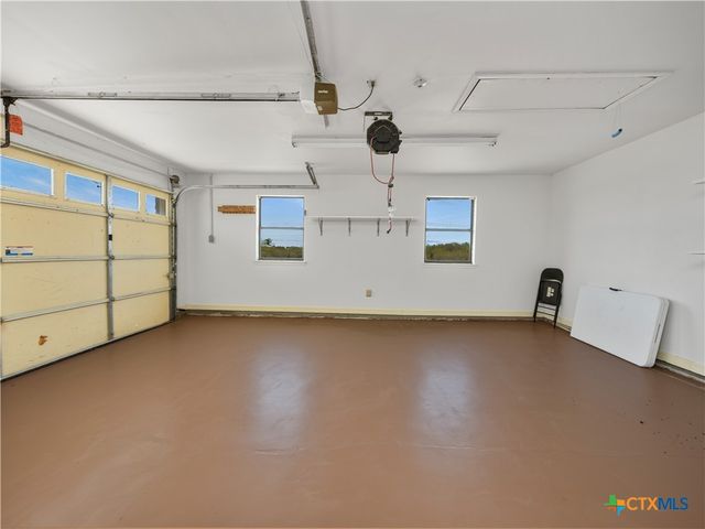 2412 Williamson Road, Lockhart, TX 78644