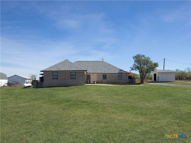 2412 Williamson Road, Lockhart, TX 78644