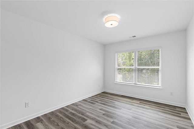 3281 Pepperpike Court, Loganville, GA 30052